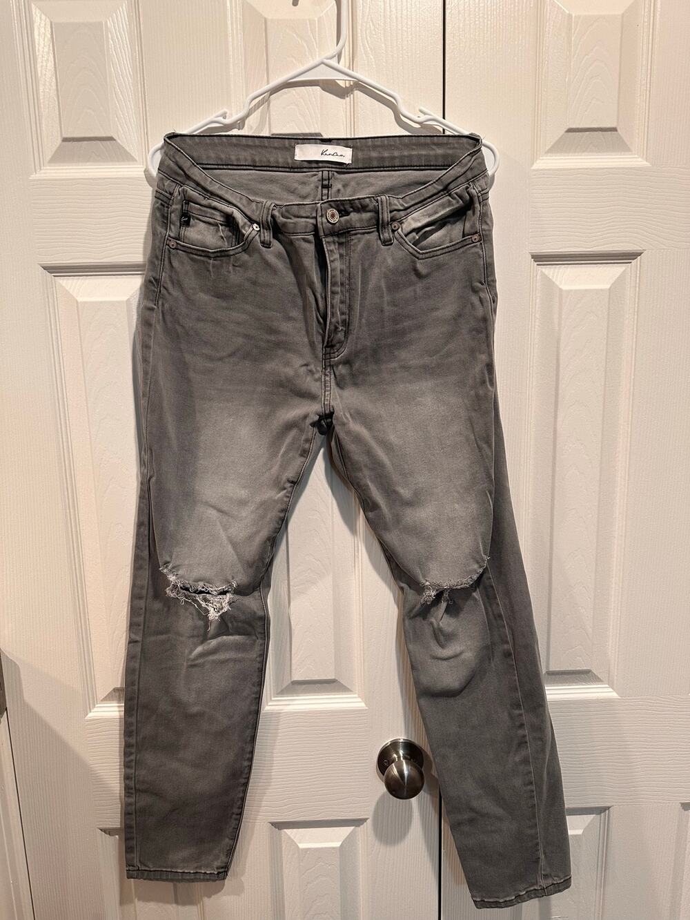 ⁠KanCan Grey Distressed Ripped Knee Ankle Skinny Jeans KC7257L Size 13/30⁠